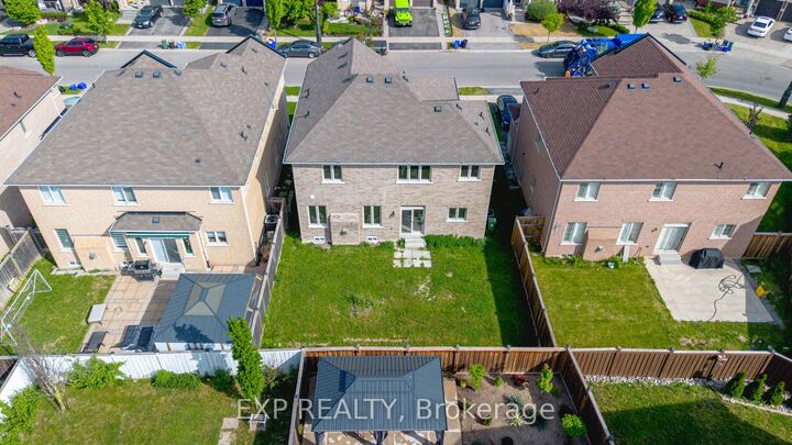 Property Photo: 156 McKnight Avenue ON L8B 0T7
