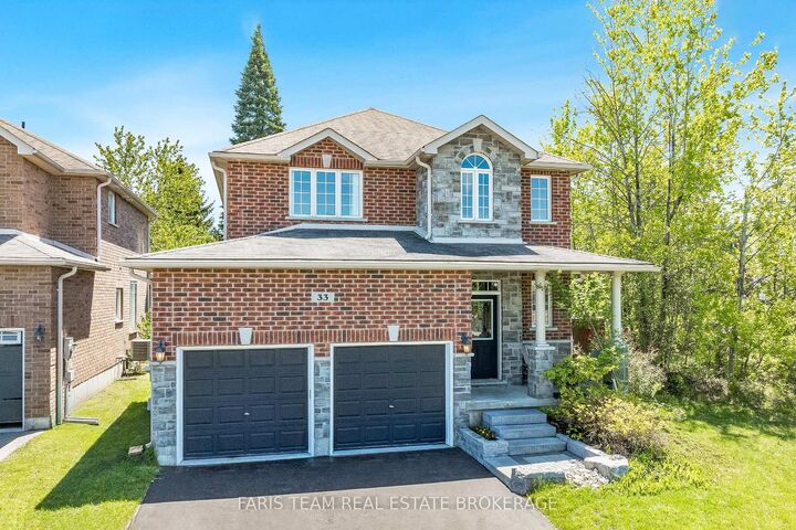 Property Photo: 33 Auburn Court ON L4N 6G9