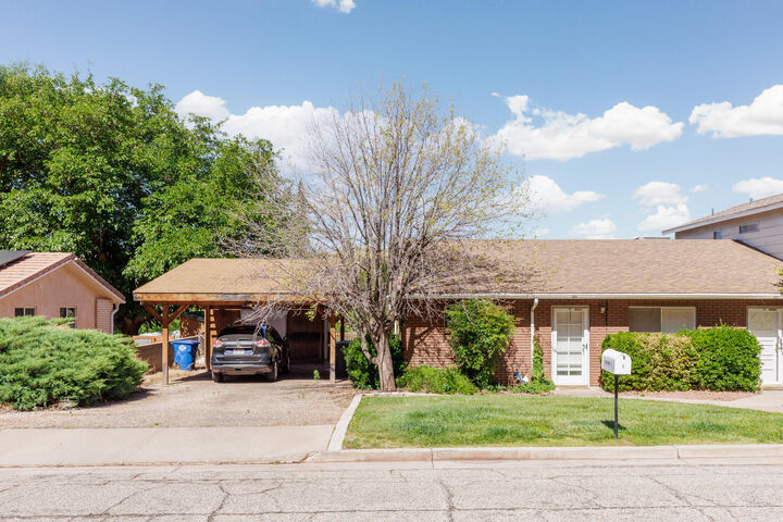 Property Photo: