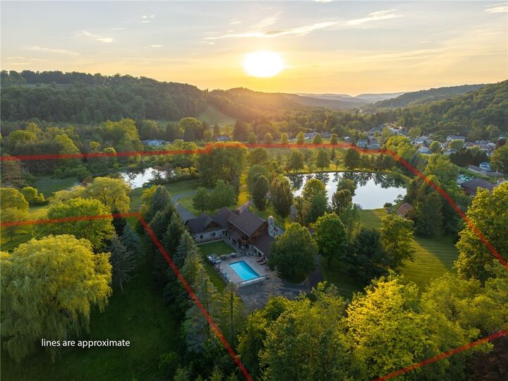 Property Photo: 134 Twin Lake Ln PA 15655