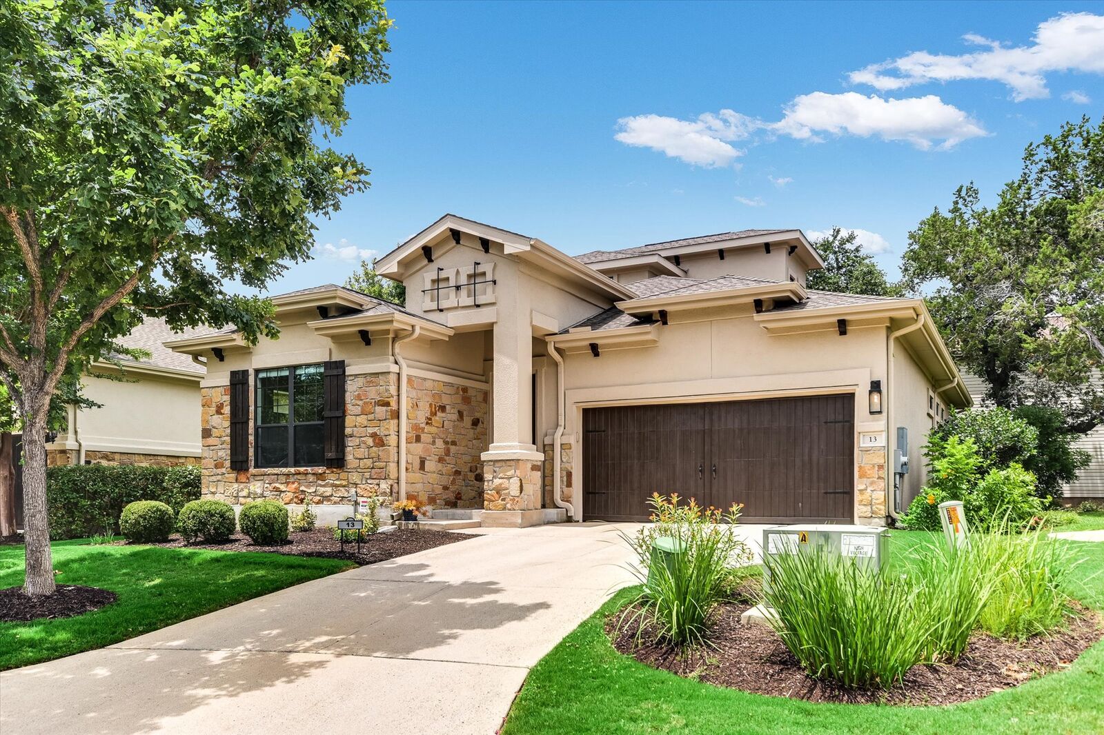 Property Photo: 13 Prestonwood Circle TX 78734