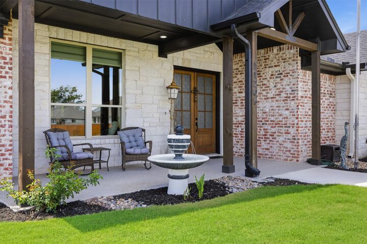 Property Photo: 11205 Golden Eagle Avenue TX 76571
