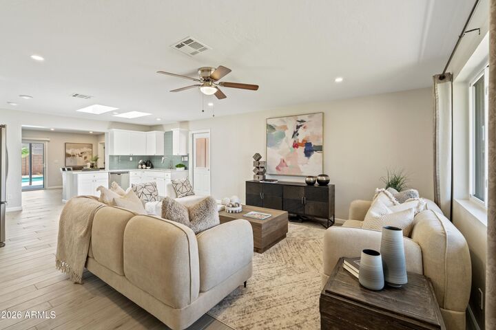 Property Photo: 6701 E Latham Street AZ 85257