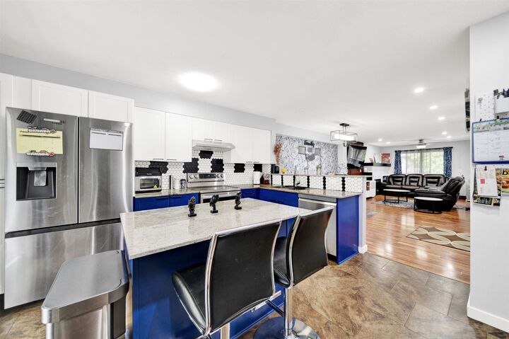 Property Photo: 19250 65 Avenue 64 BC V4N 5R7