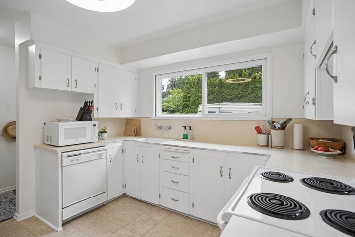 Property Photo: 10996 McAdam Road BC V4C 3E8