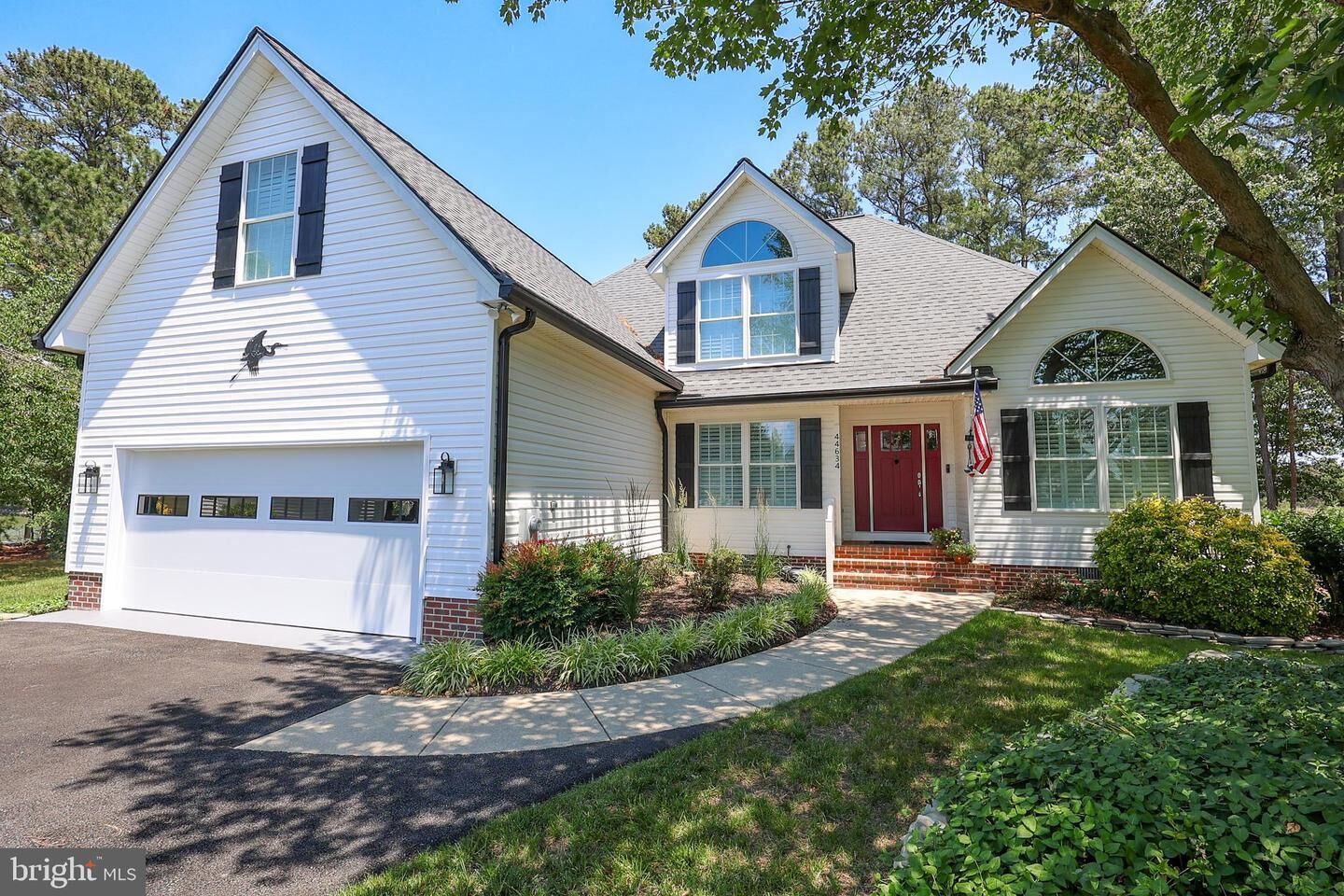 Property Photo: 44634 Bellview Court MD 20690