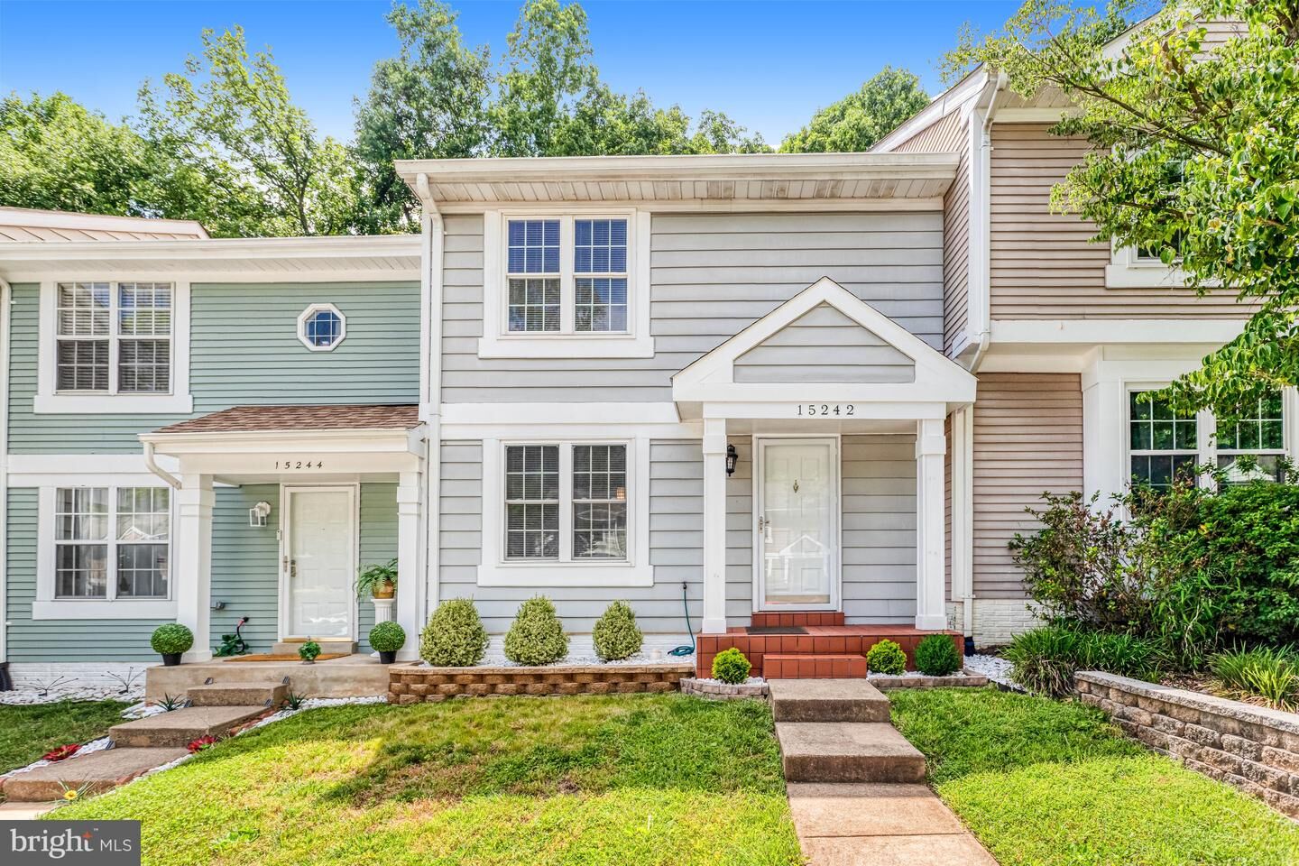 Property Photo:  15242 Streamside Court  VA 22025 