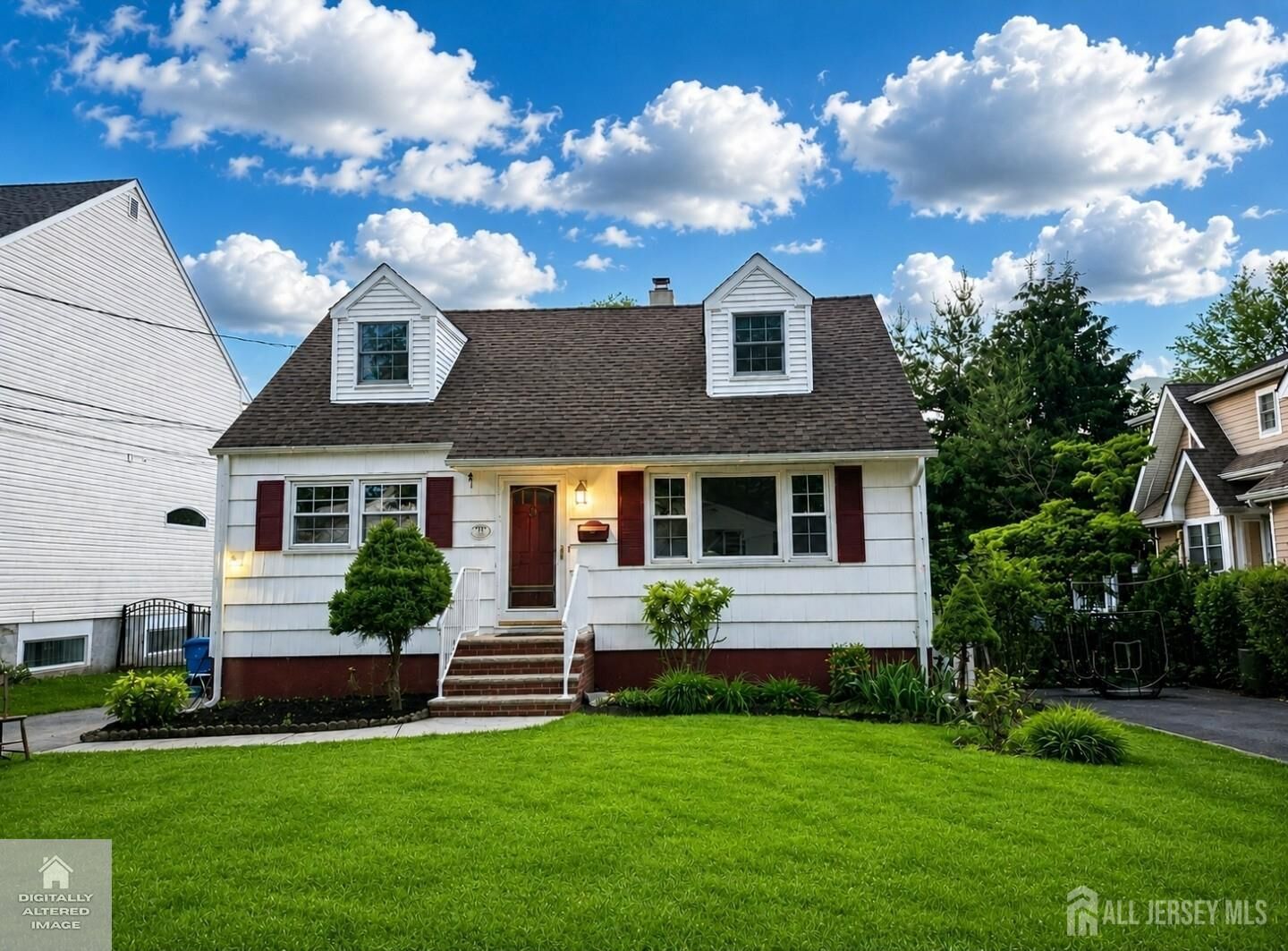 Property Photo:  19 Washington Place  NJ 08840 