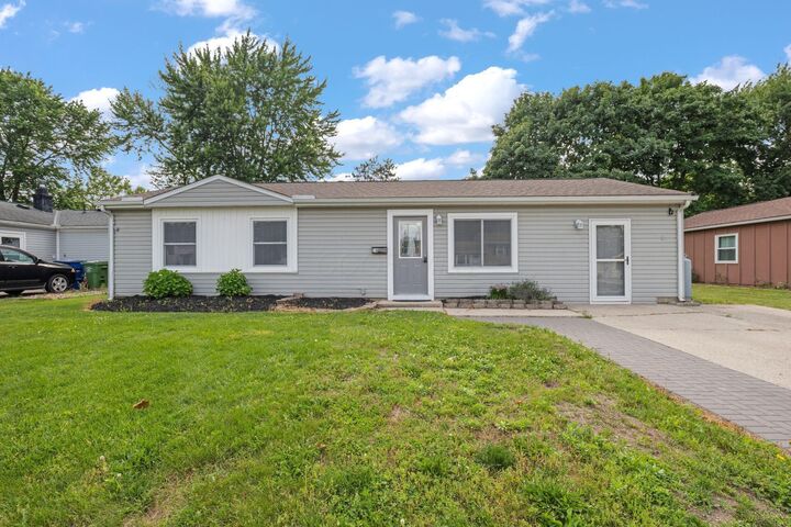 Property Photo:  70 Vaughn Road  OH 43015 