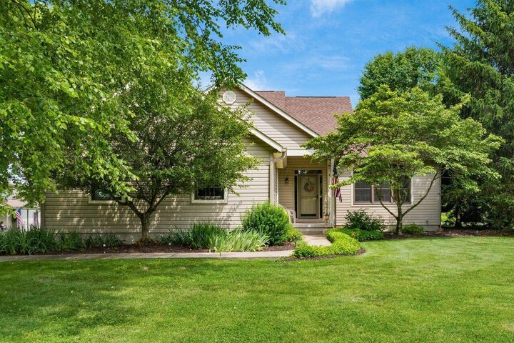 Property Photo: 7011 Licking Trail SE Road OH 43056