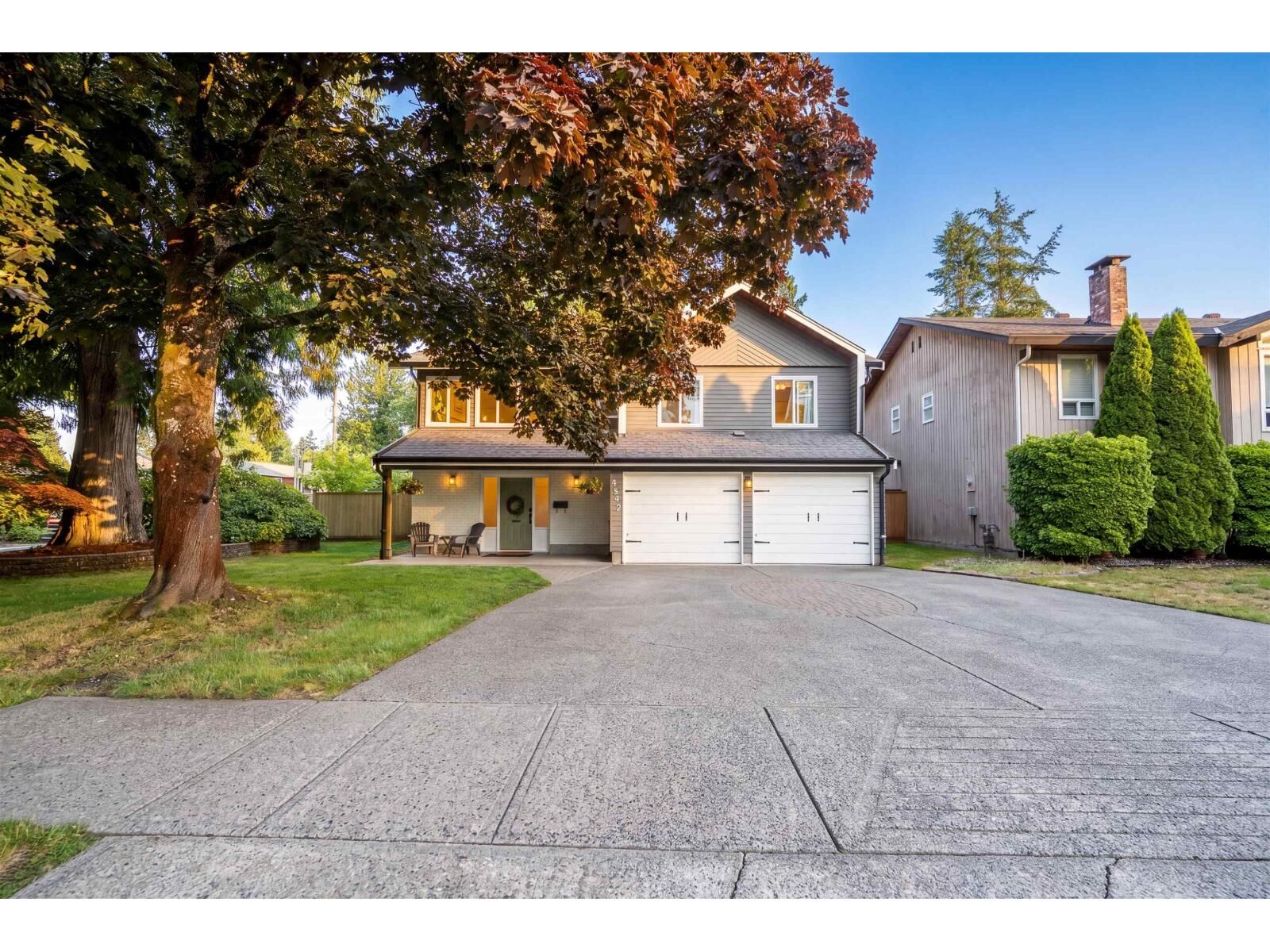 Property Photo: 4542 206A Street BC V3A 6L1