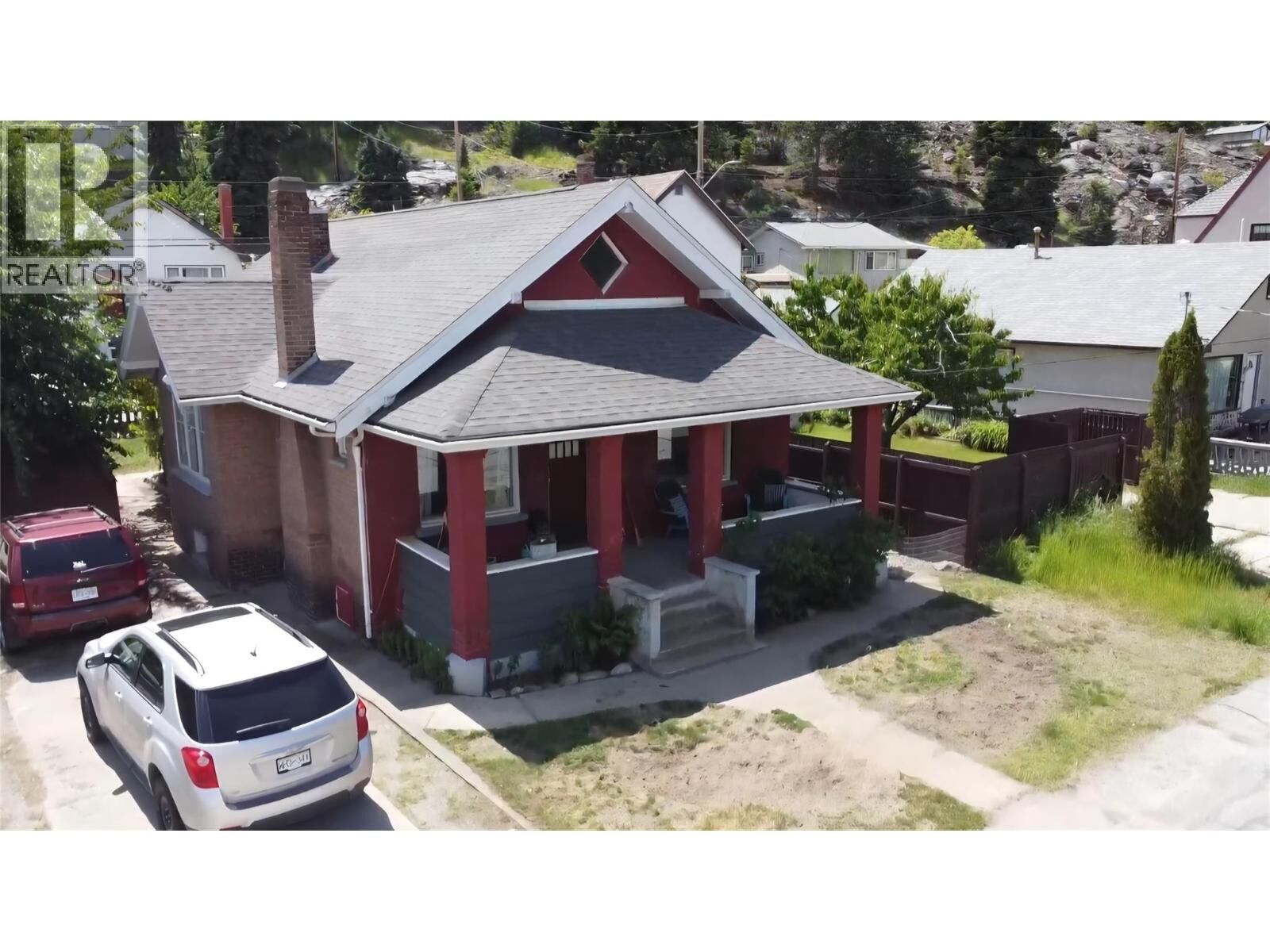 Property Photo: 390 Binns Street BC V1R 3L1