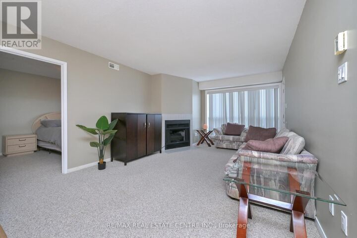Property Photo:  120 Bell Farm Road 409  ON L4M 6J2 