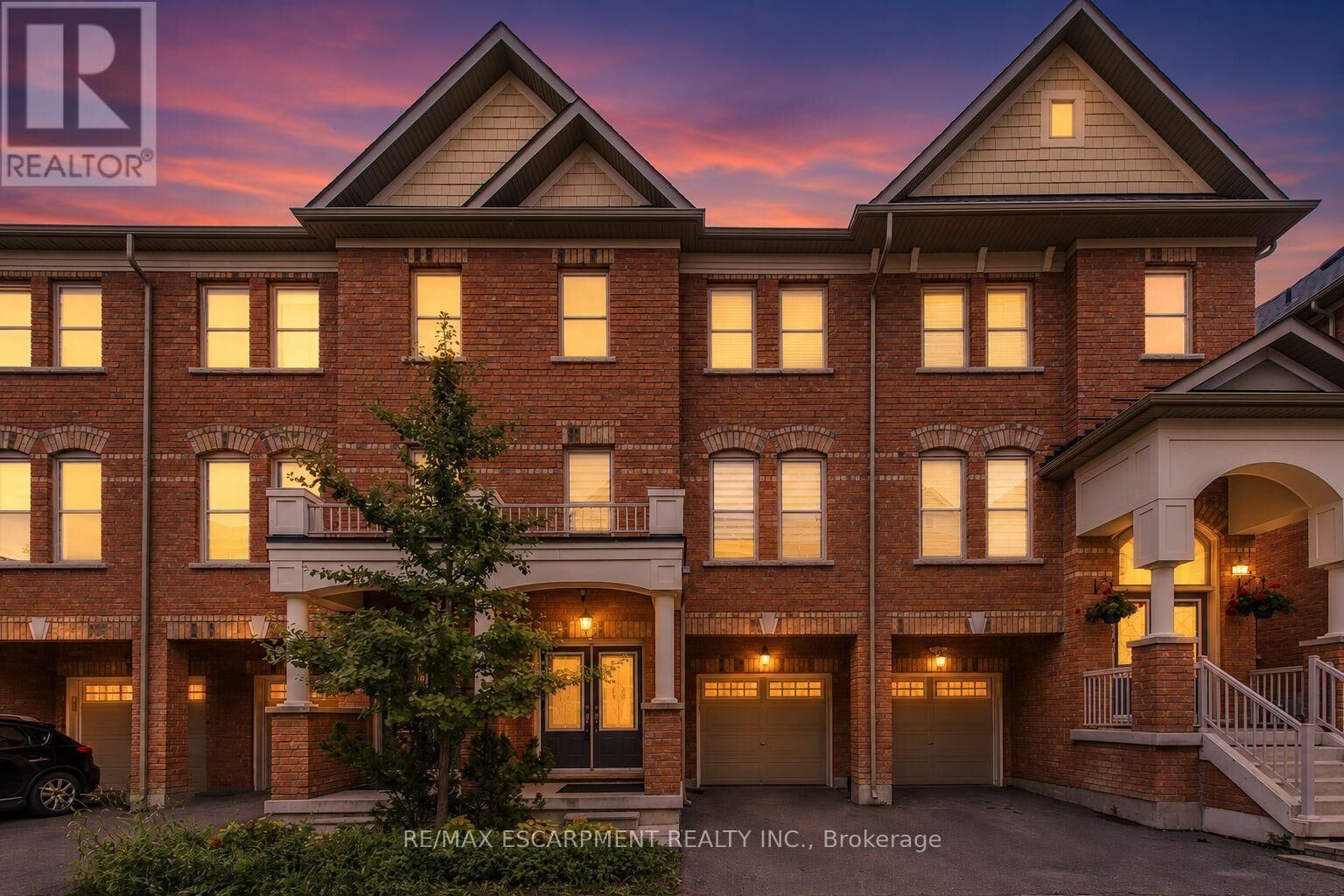 Property Photo:  64 City Park Circle  ON L4L 0H1 