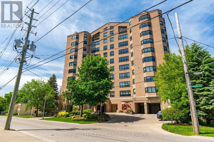 Property Photo: 549 Ridout Street 607 ON N6A 5N5
