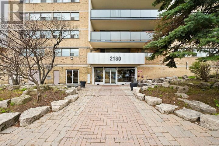 Property Photo: 2130 Weston Road 1401 ON M9N 3R9