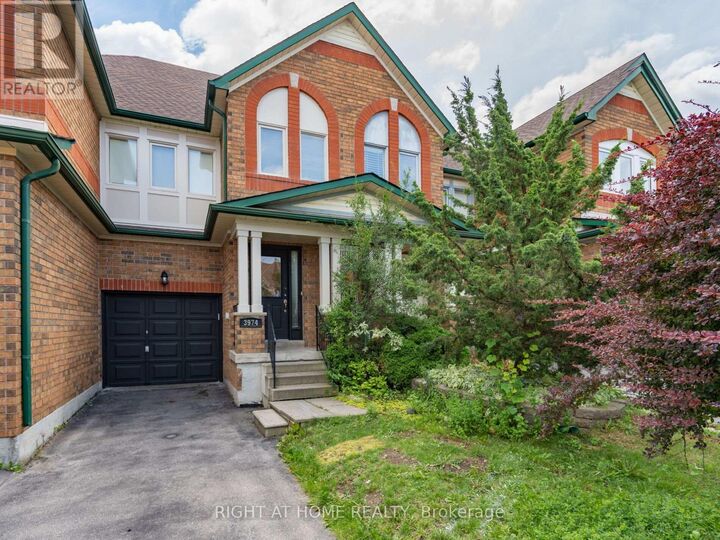 Property Photo: 3974 Discovery Court ON L5N 7H8