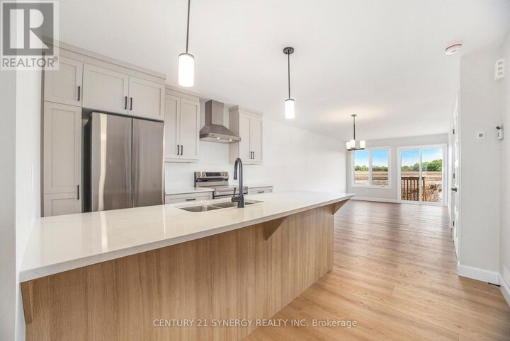 Property Photo:  63 Helen Street A  ON K0A 1R0 