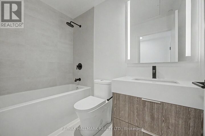 Property Photo:  308 Jarvis Street 2506  ON M5A 2P2 