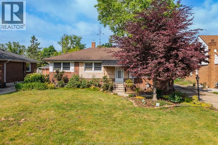 Photo de la propriété: 3063 Bruce Avenue ON N9E 1W3