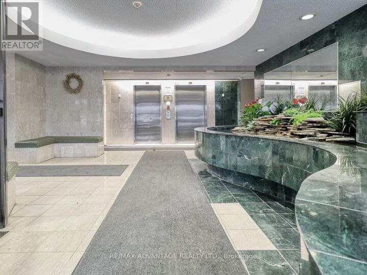 Property Photo:  744 Wonderland Road South 205  ON N6K 4K3 