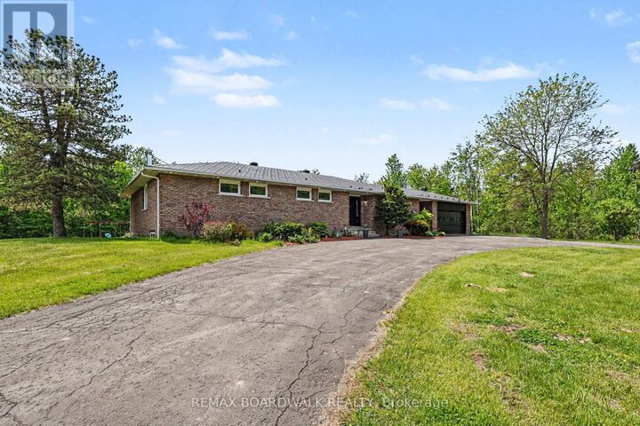 Property Photo: 1500 Du Golf Road ON K0A 1N0