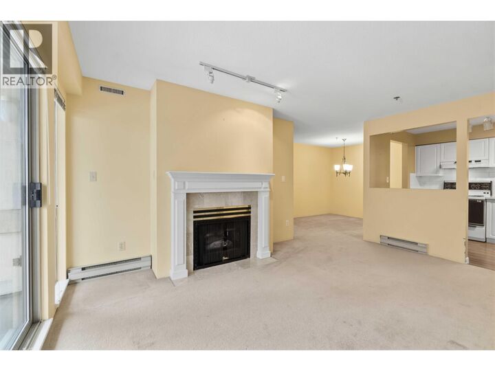 Property Photo: 1148 Westwood Street 202 BC V3B 7M5