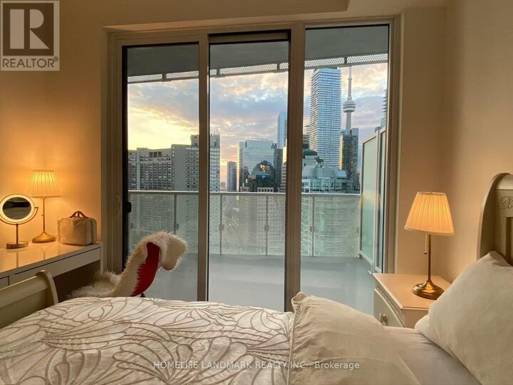Property Photo:  15 Queens Quay East 2306  ON M5E 0C5 