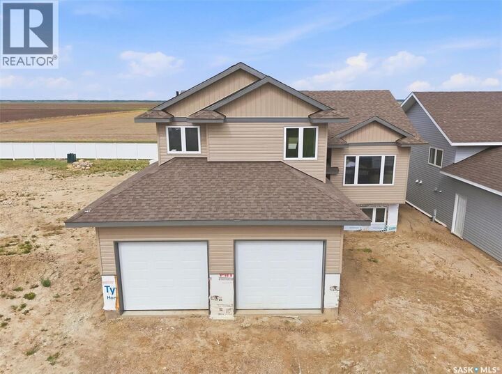 Property Photo:  270 Prairie Dawn Drive S  SK S0K 1K1 