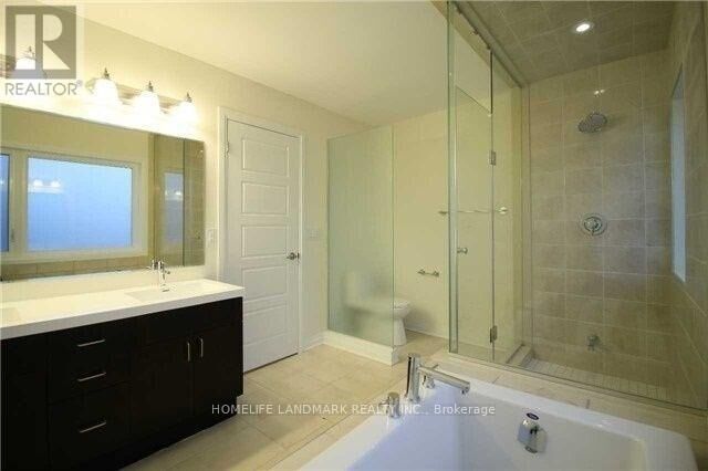Property Photo: 50 Thomas Mulholland Drive 6 ON M3K 0A6