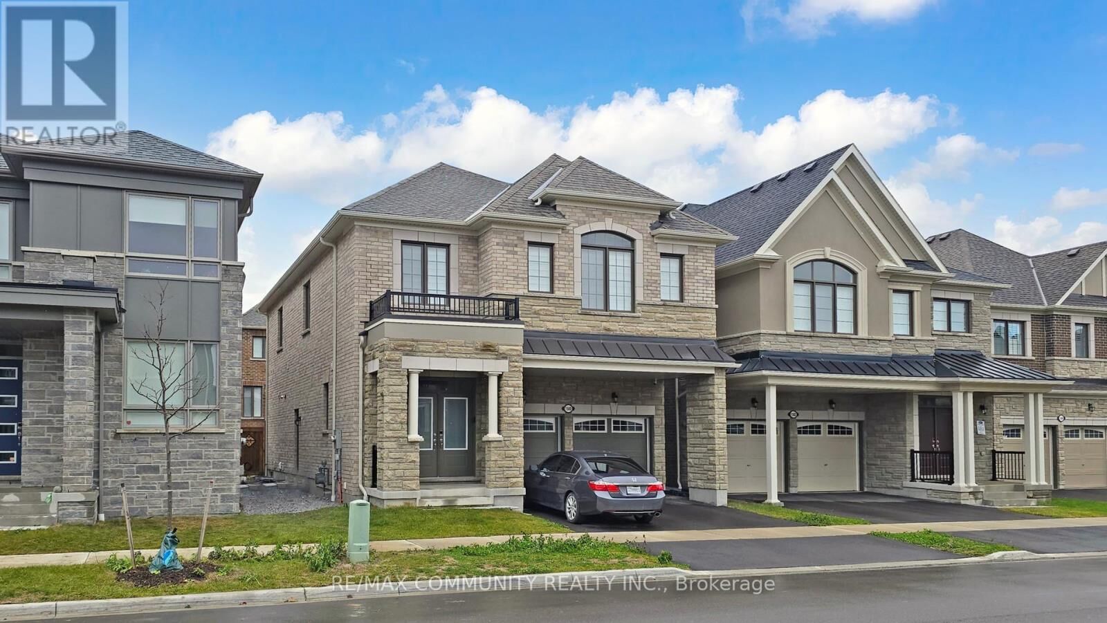 Property Photo: 1580A Honey Locust Place ON L1X 0P1