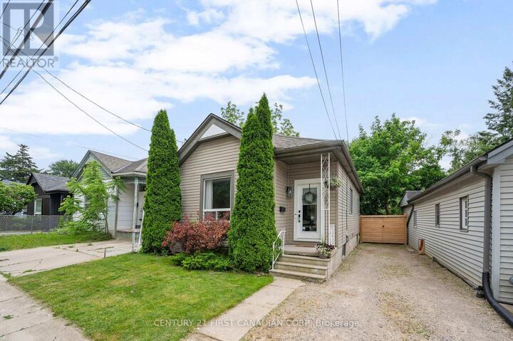 Property Photo: 29 Weston Street ON N6C 1R2