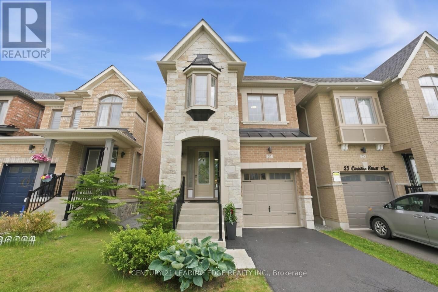 Property Photo: 27 Christine Elliott Avenue ON L1P 0B8