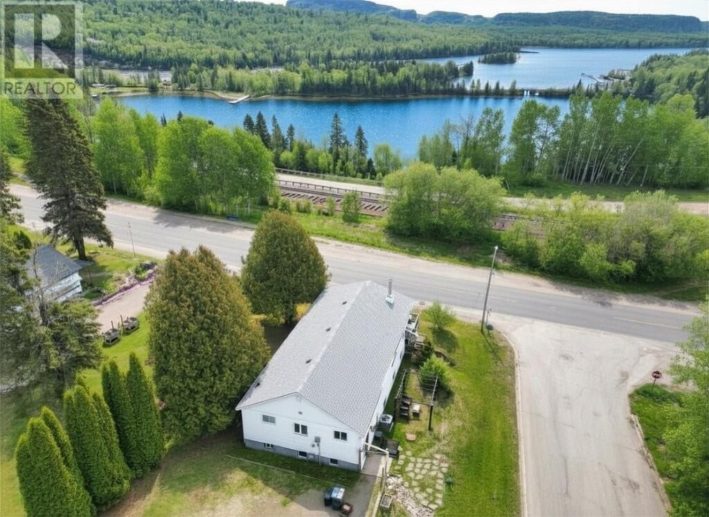 Photo de la propriété:  141 Railway St  ON P0T 2J0 