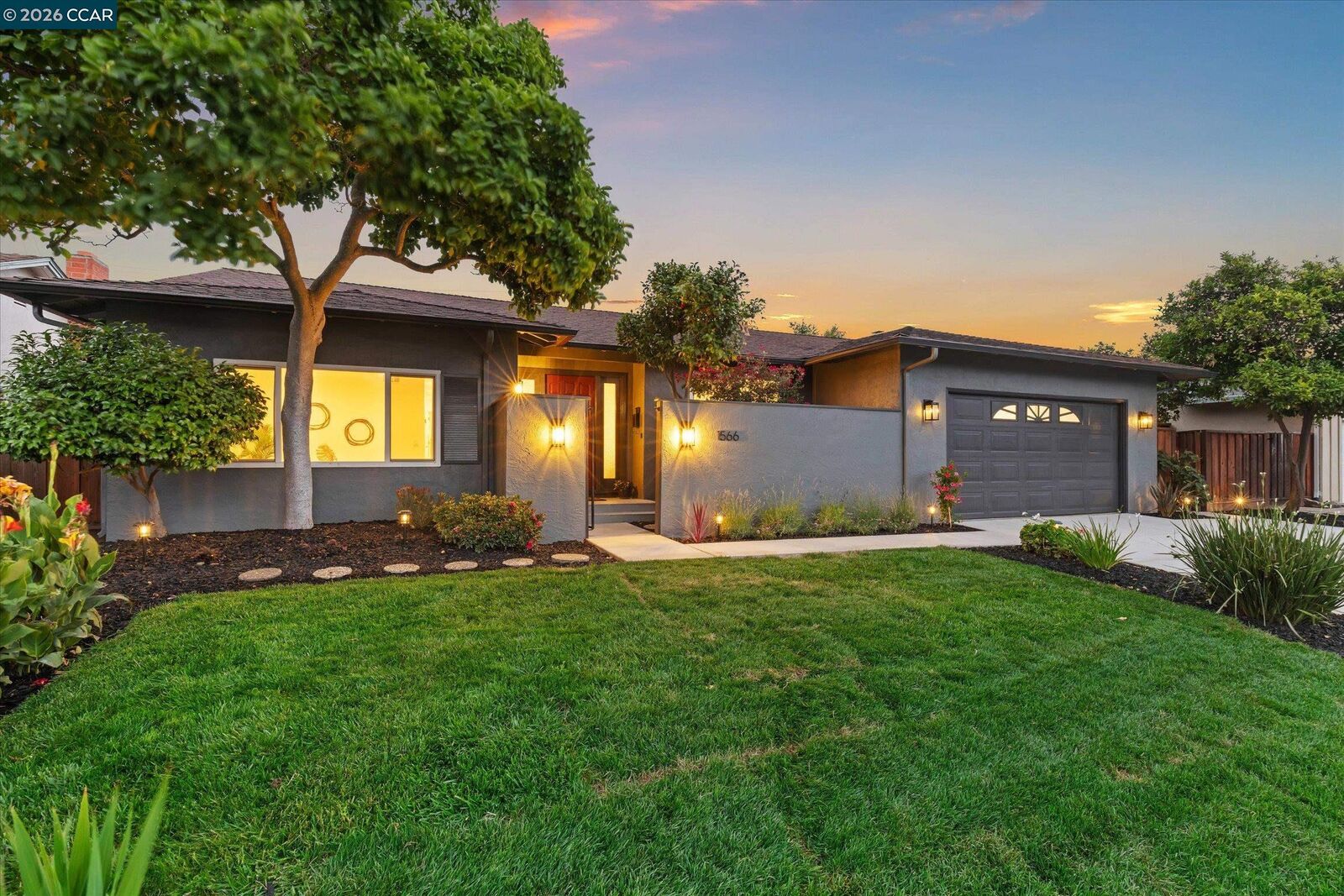 Property Photo: 1566 Dianda Dr CA 94521