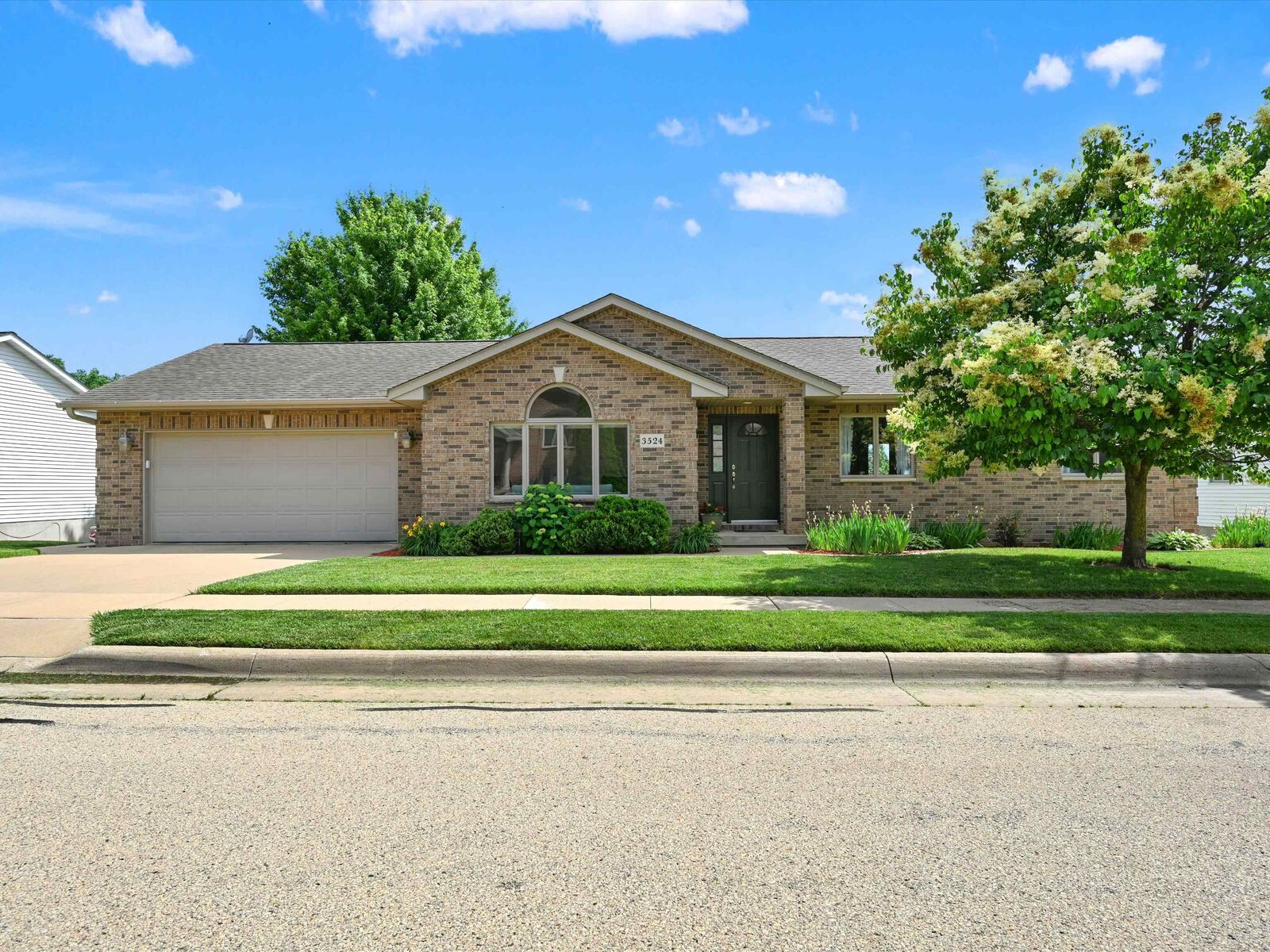 Property Photo: 3524 Lunar Drive IA 52002
