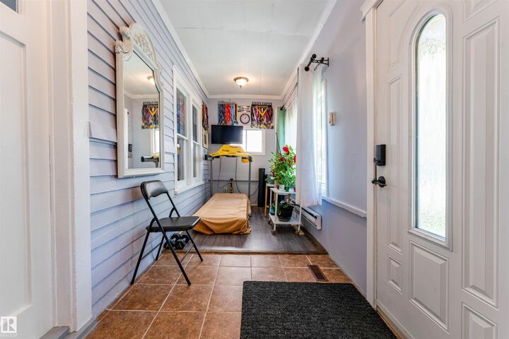 Property Photo: 11416 89 Street NW AB T5B 3T8