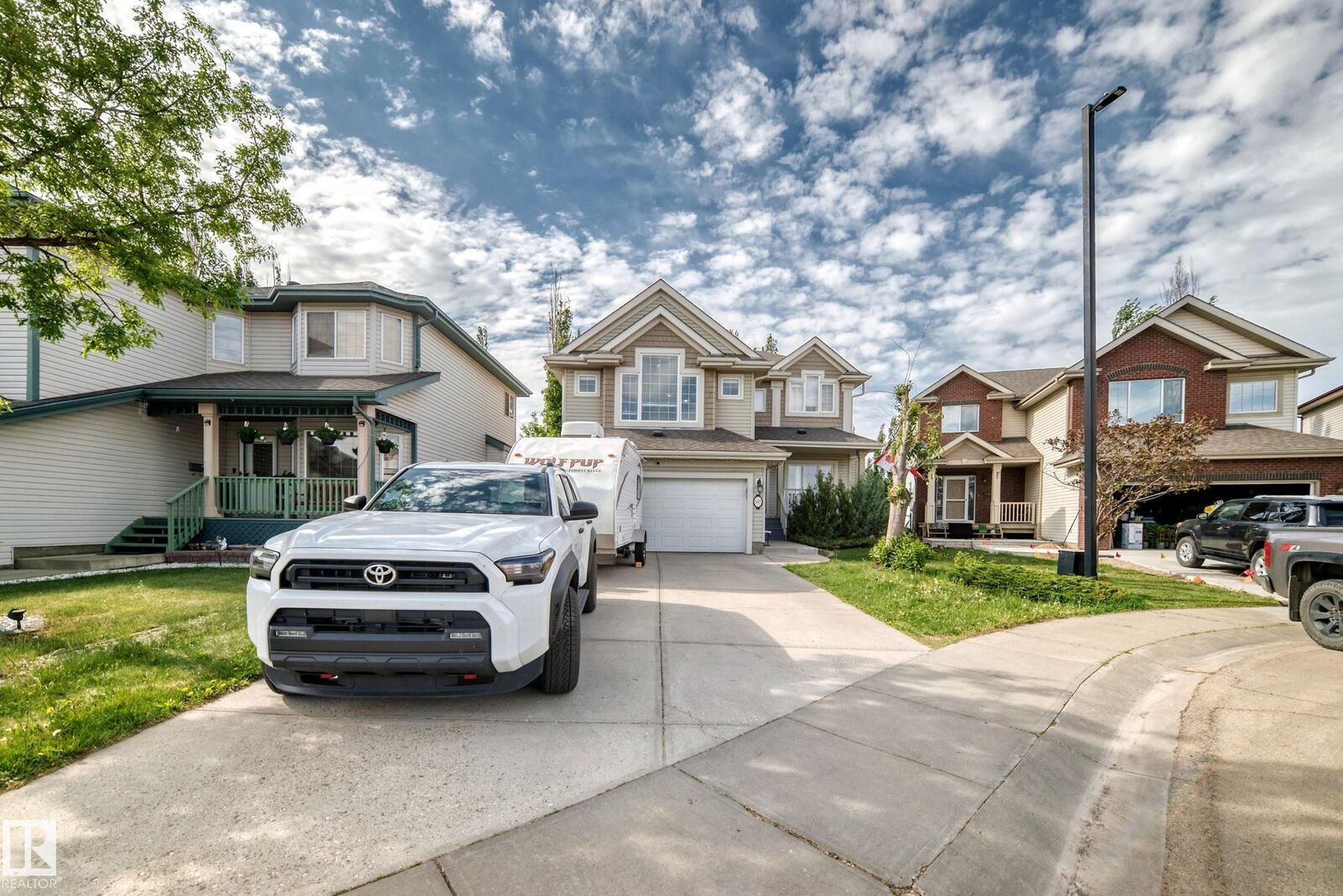 Property Photo:  167 Galland Crescent NW  AB T5T 6P4 