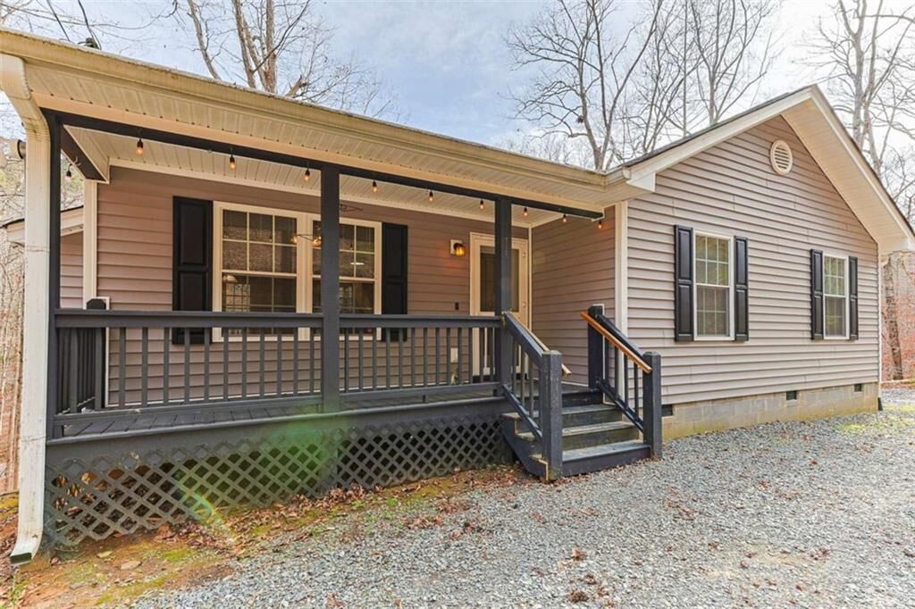 Property Photo:  30 Chancel Circle  GA 30540 