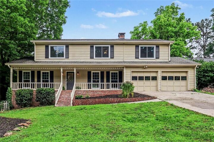 Property Photo: 1428 Norwood Drive GA 30047