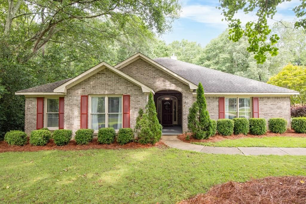 Property Photo:  53 Lee Road 0518  AL 36870 