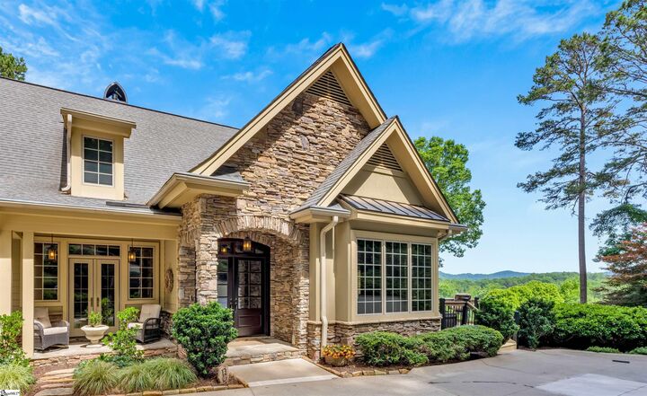 Property Photo: 313 Sedgewick Road SC 29690