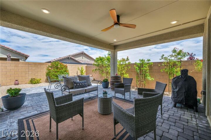 Property Photo:  10912 Gardenova Avenue  NV 89166 