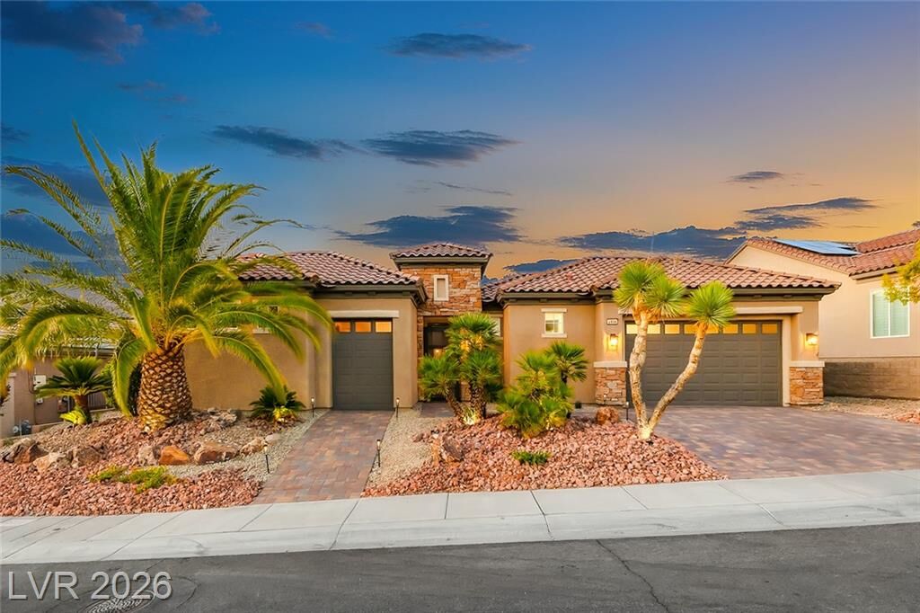 Property Photo:  2948 Foxtail Creek Avenue  NV 89052 