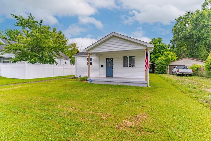 Property Photo:  3406 Hartmetz Avenue  IN 47712-4809 
