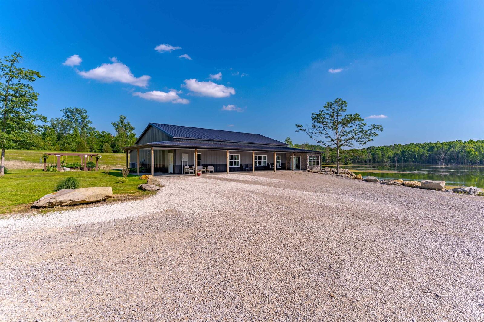Property Photo: 8633 Grimwood Road IN 47613