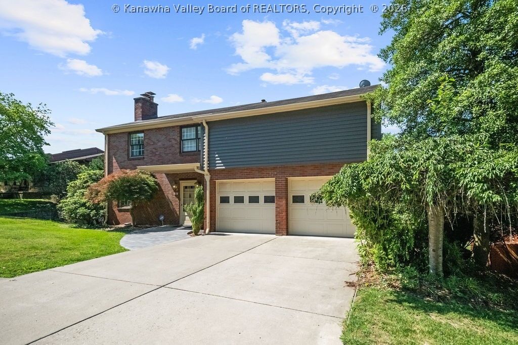 Property Photo:  844 Lower Chester Road  WV 25302 