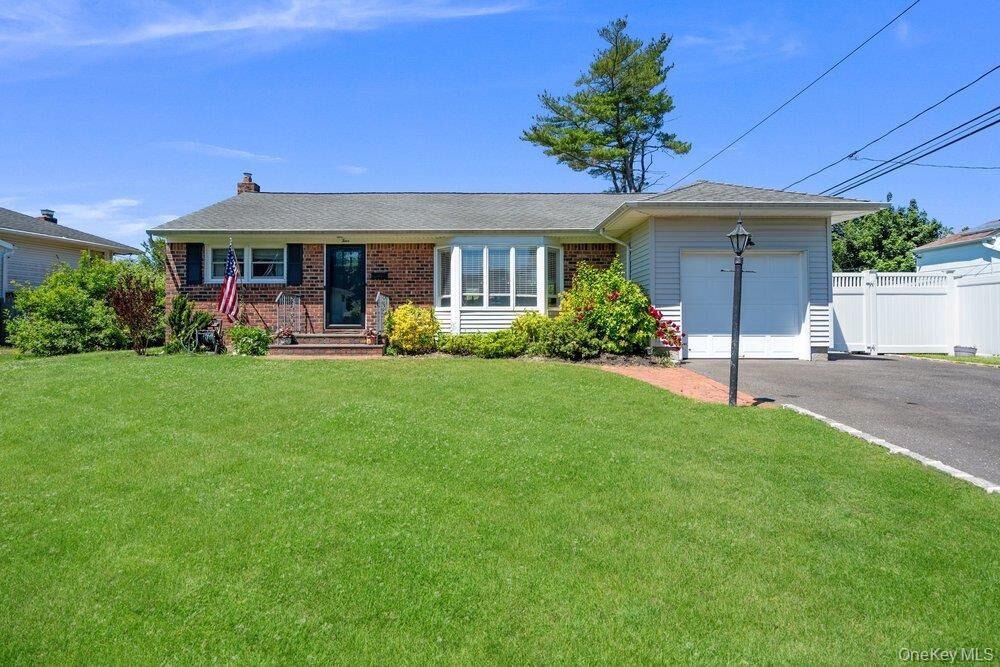 Property Photo: 4 Balsam Lane NY 11725