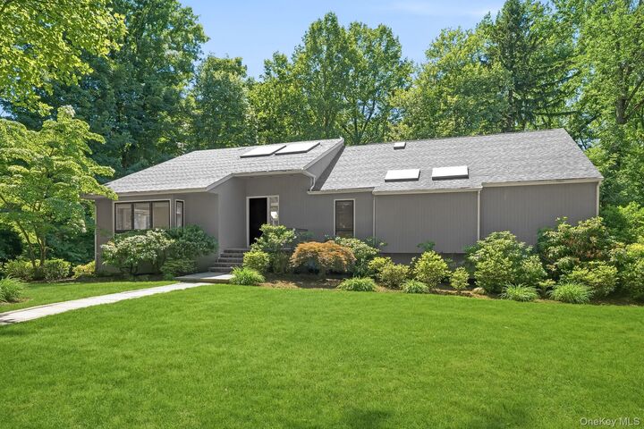 Property Photo: 12 Hearthstone Circle NY 10583