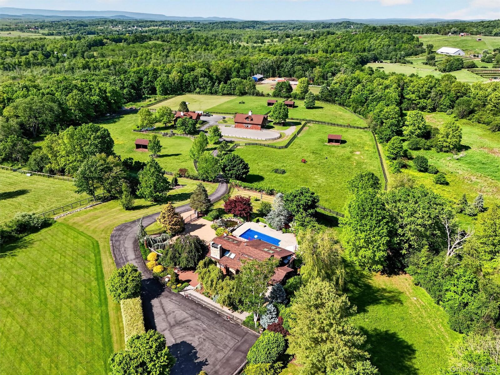 Property Photo:  165 Hasbrouck Road  NY 10924 